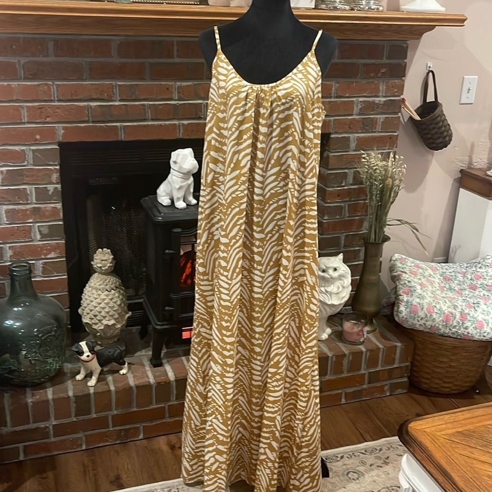 A-line scoop-neck maxi dress - NWT - size XL